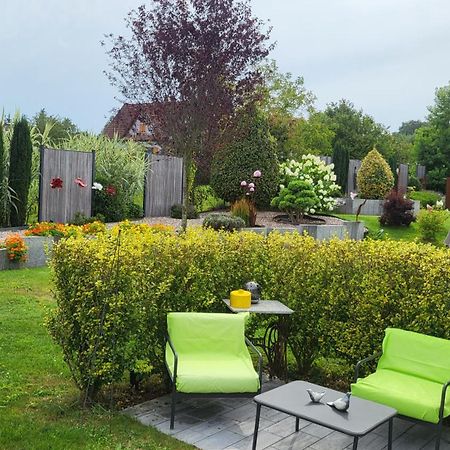 Le Jardin Des Pies Bed & Breakfast Manspach ภายนอก รูปภาพ